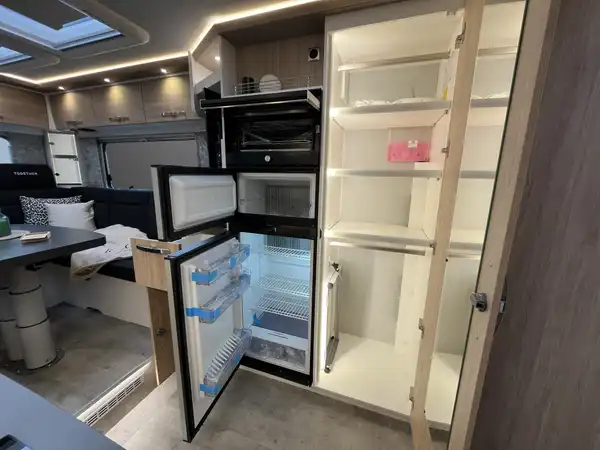 FRANKIA I 740 (14/31)