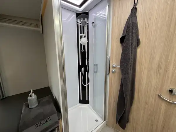 FRANKIA I 740 (20/31)