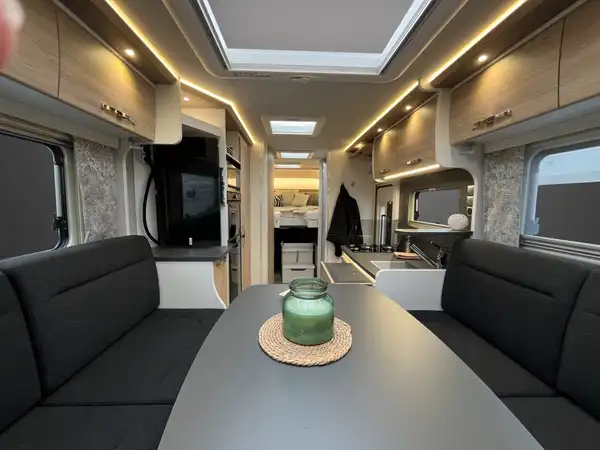 FRANKIA I 740 (23/31)