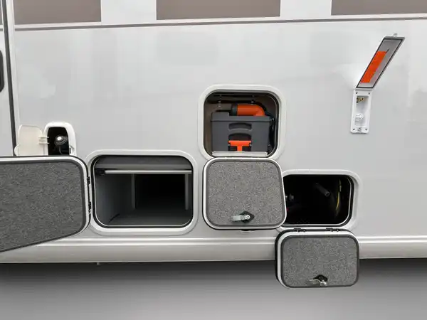 FRANKIA I 740 (6/31)