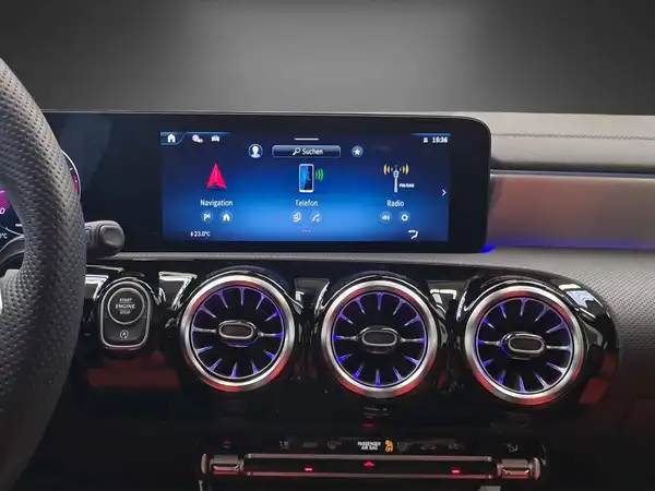 MERCEDES-BENZ A 180 (17/25)