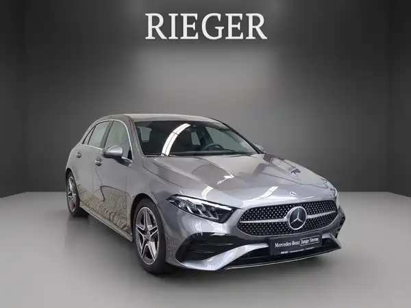 MERCEDES-BENZ A 180 (3/25)