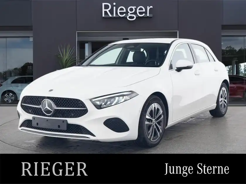 MERCEDES-BENZ A 180 (1/14)