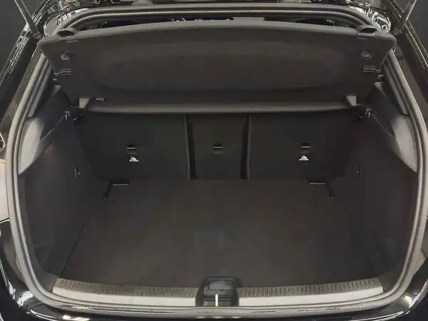 MERCEDES-BENZ A 200 (11/23)