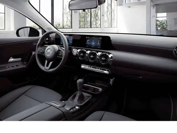 MERCEDES-BENZ A 180 (9/16)