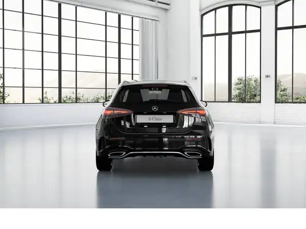 MERCEDES-BENZ A 200 (6/15)