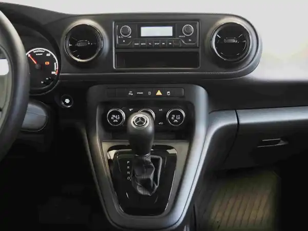 MERCEDES-BENZ CITAN (14/23)