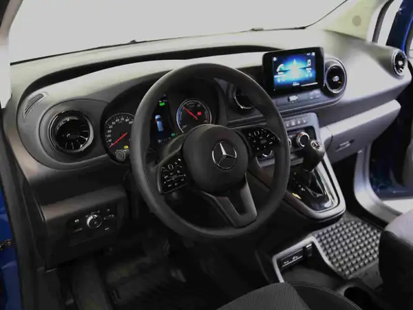 MERCEDES-BENZ ECITAN (12/23)