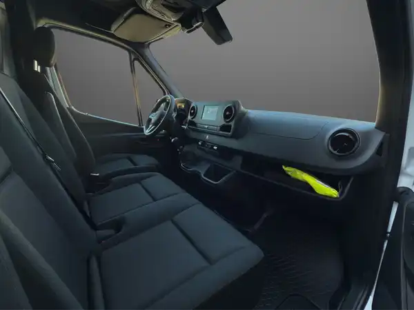 MERCEDES-BENZ SPRINTER 315 (21/24)