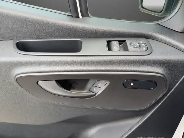 MERCEDES-BENZ SPRINTER 315 (6/26)