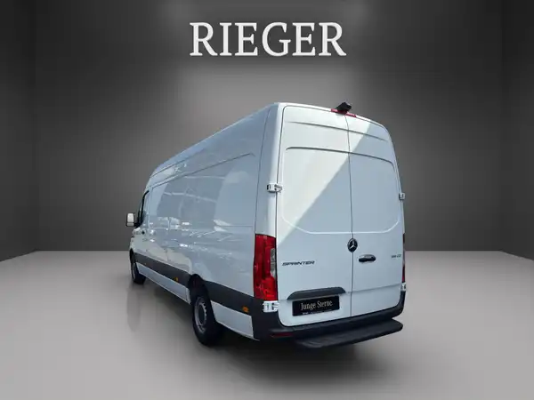 MERCEDES-BENZ SPRINTER 315 (8/26)