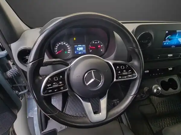 MERCEDES-BENZ SPRINTER 315 (16/25)
