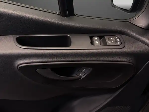 MERCEDES-BENZ SPRINTER 315 (6/27)